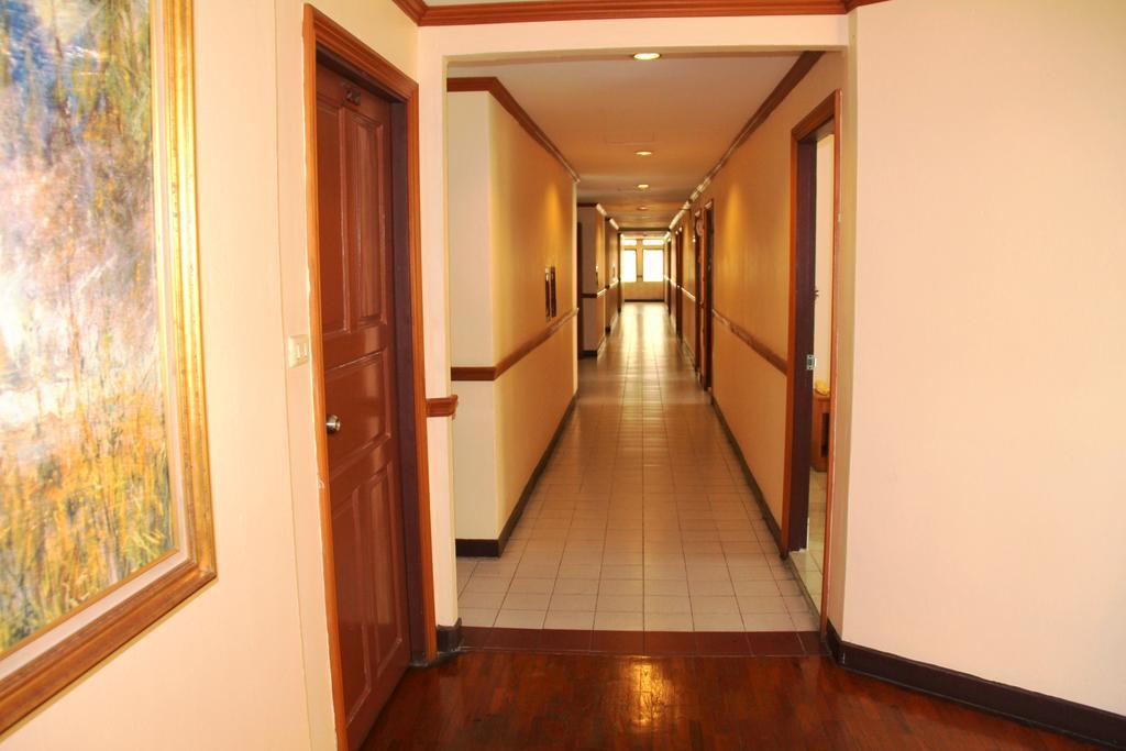 מלון פאטאיה Shagwell Mansions מראה חיצוני תמונה